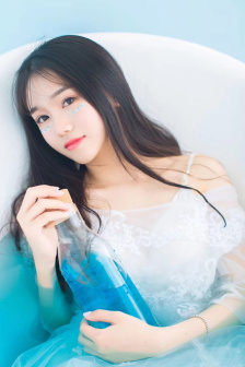 莫妮卡贝鲁奇大尺度电影